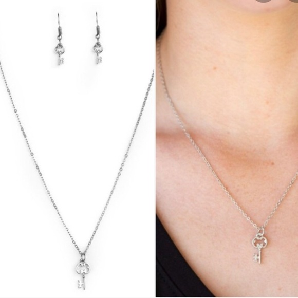 Silver Key Necklace and Earrings Set - Picture 1 of 2